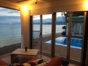 奄美大島ビーチ前の貸別荘